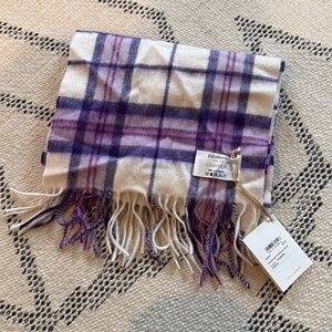 NWT: Edinburgh Cashmere scarf